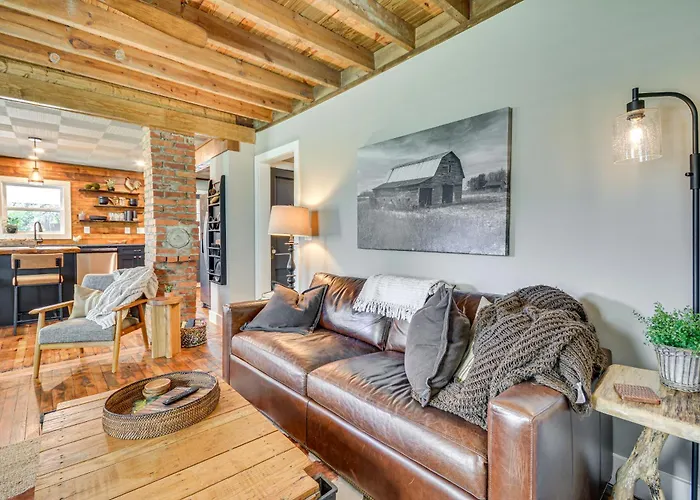 Cozy Cottage: Nature-filled Retreat! * Winston-Salem